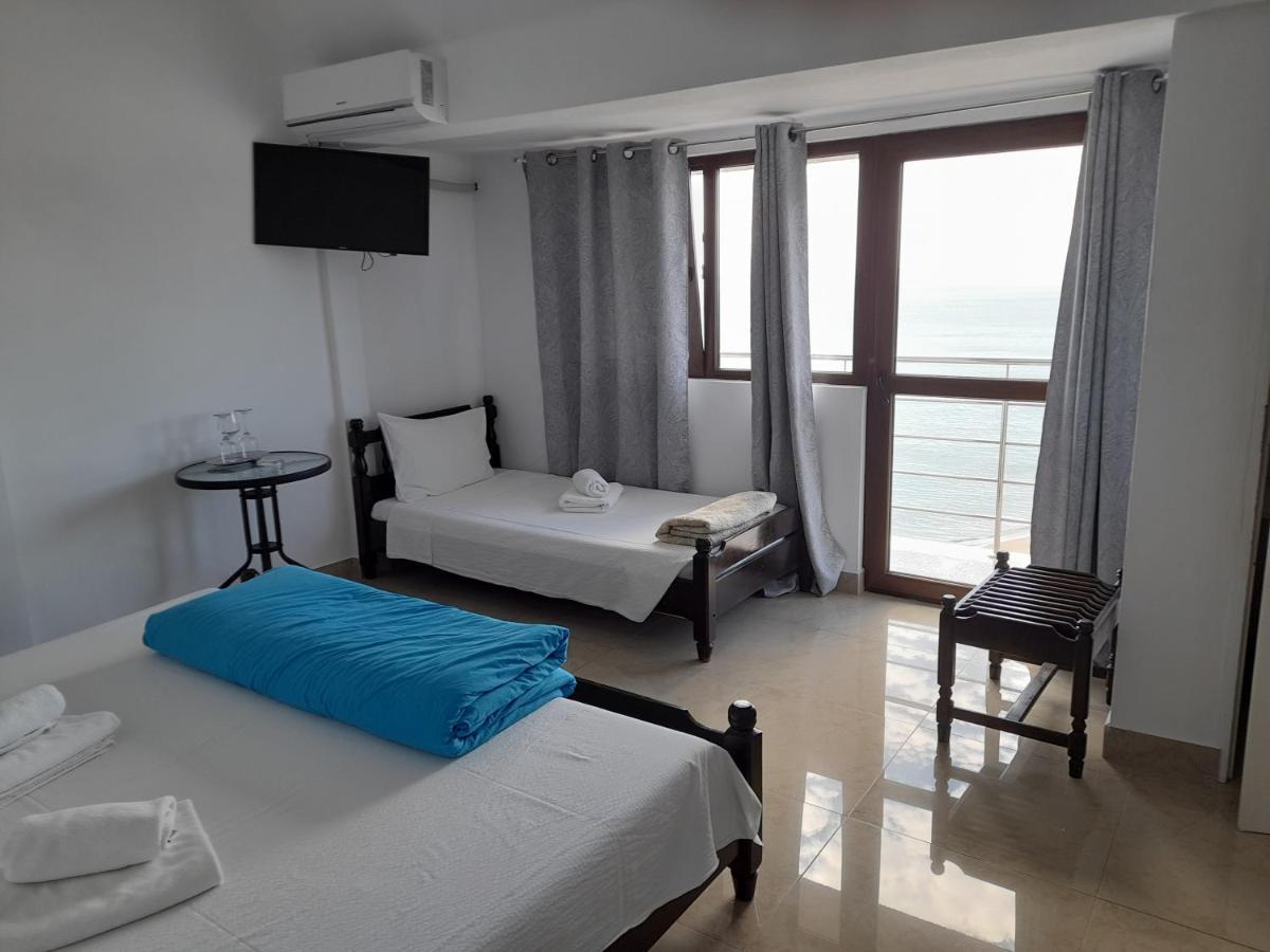 S&K Dotro Hotel Costinesti Buitenkant foto